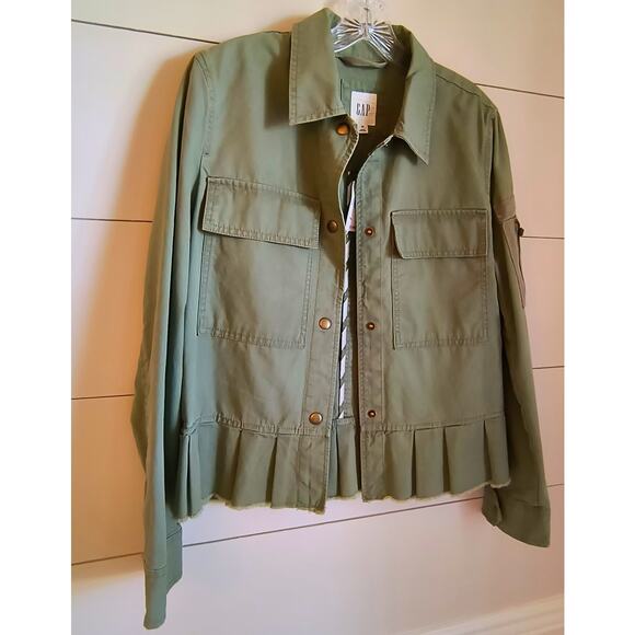 Gap Utility Jacket Women's Size XS  Green Frayed Pleated Peplum Hem Pockets Snap - Picture 6 of 15